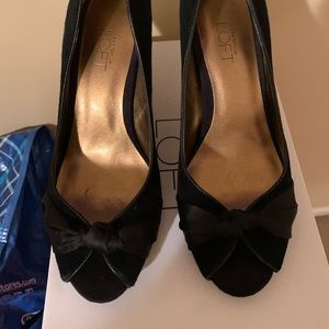 Ann Taylor Loft Peep Toe Heels 7